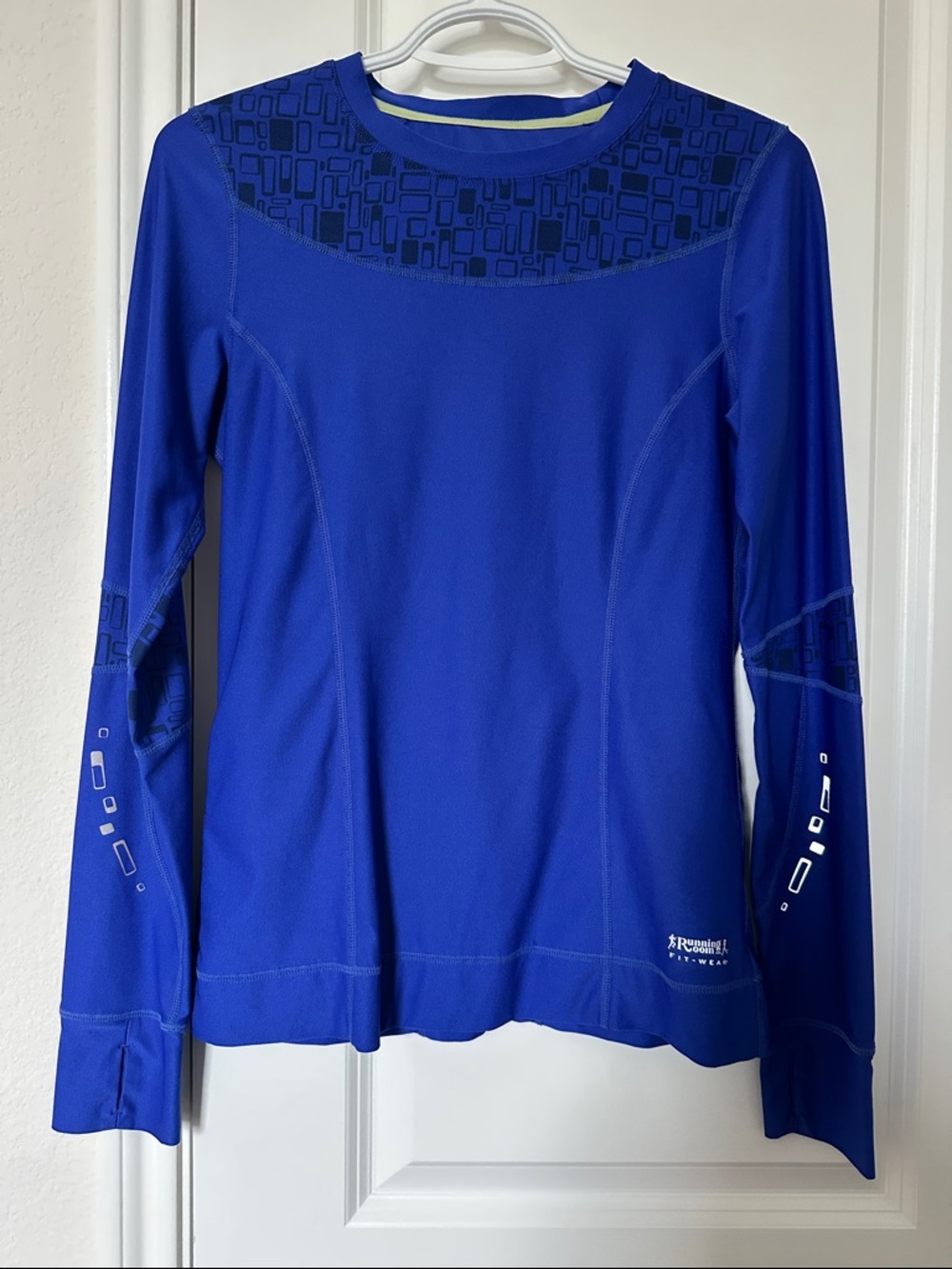 Running Room Fit-Wear Long-Sleeve Crew Neck Top in Royal Blue